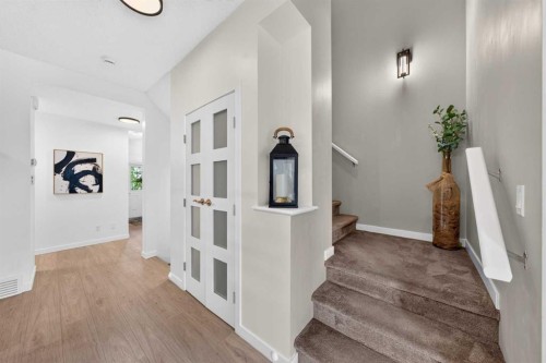 52 Evansborough Way Nw, Calgary, AB 