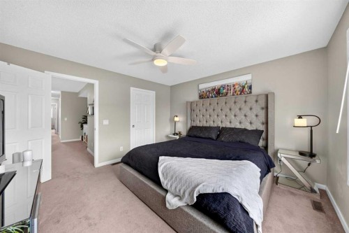 52 Evansborough Way Nw, Calgary, AB 
