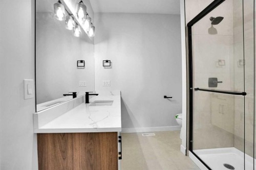 183 Heritage Court, Cochrane, AB 