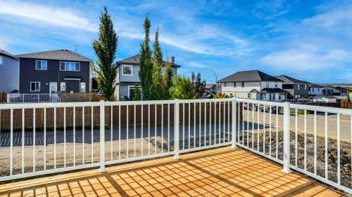 183 Heritage Court, Cochrane, AB 