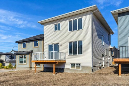 183 Heritage Court, Cochrane, AB 