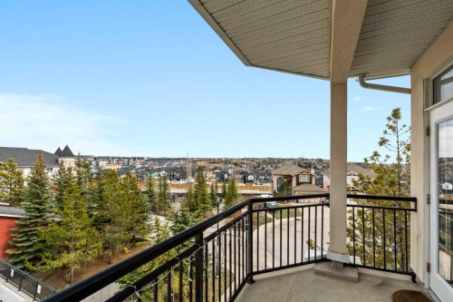 457-26 Val Gardena View Sw, Calgary, AB 