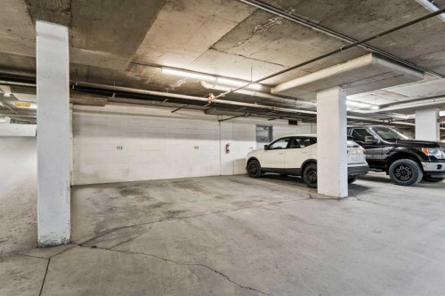 457-26 Val Gardena View Sw, Calgary, AB 