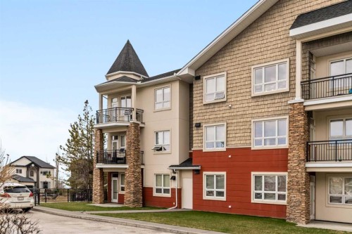 457-26 Val Gardena View Sw, Calgary, AB 