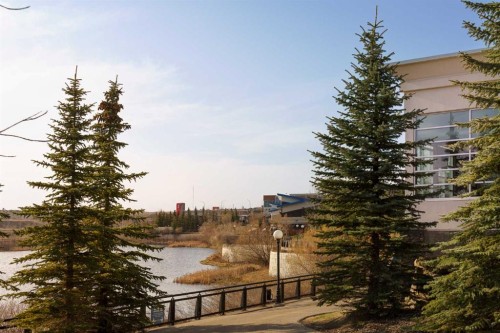 457-26 Val Gardena View Sw, Calgary, AB 