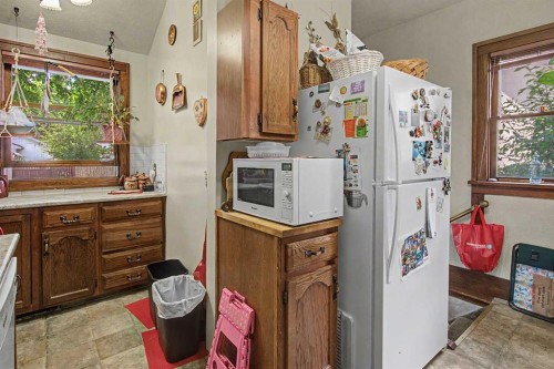 121 10 Avenue Ne, Calgary, AB 