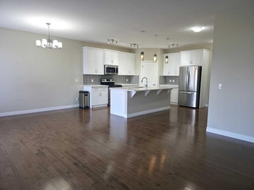 16 Nolancrest Green Nw, Calgary, AB 