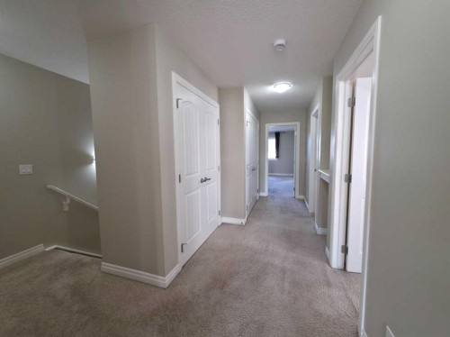 16 Nolancrest Green Nw, Calgary, AB 