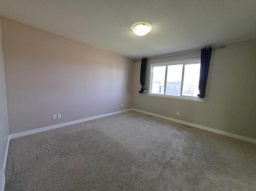 16 Nolancrest Green Nw, Calgary, AB 