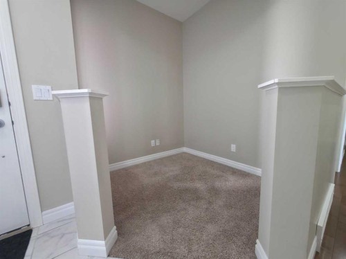 16 Nolancrest Green Nw, Calgary, AB 