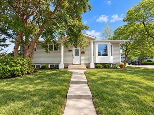 5230 Whitestone Road Ne, Calgary, AB 