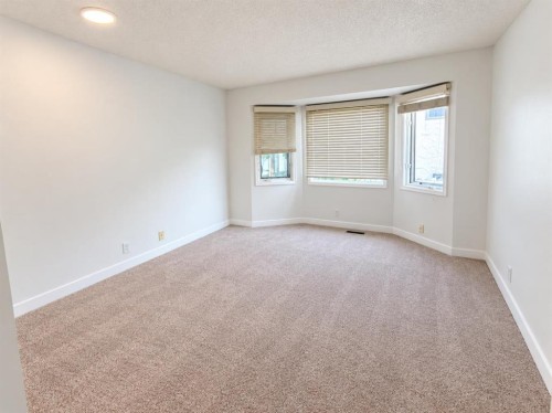 5230 Whitestone Road Ne, Calgary, AB 