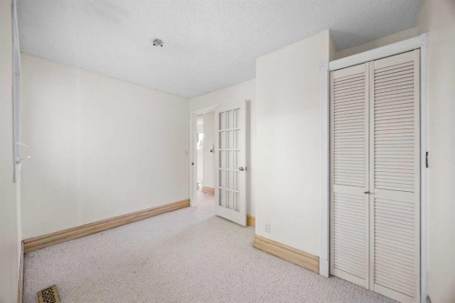 1336 116 Avenue Sw, Calgary, AB 