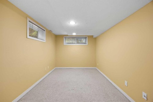 1336 116 Avenue Sw, Calgary, AB 