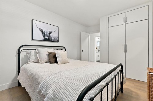 6031 Thornbank Drive Nw, Calgary, AB 