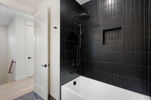 3322 42 Street Sw, Calgary, AB 