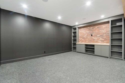 3322 42 Street Sw, Calgary, AB 
