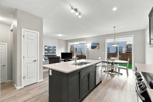5009 Windsong Boulevard Sw, Airdrie, AB 