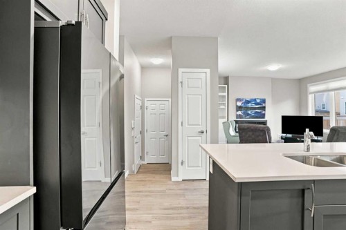 5009 Windsong Boulevard Sw, Airdrie, AB 