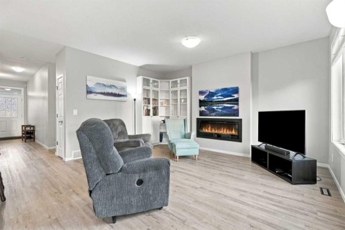 5009 Windsong Boulevard Sw, Airdrie, AB 