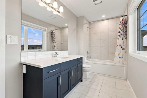 5009 Windsong Boulevard Sw, Airdrie, AB 