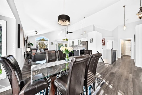 28 Douglasview Rise Se, Calgary, AB 