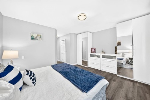 28 Douglasview Rise Se, Calgary, AB 