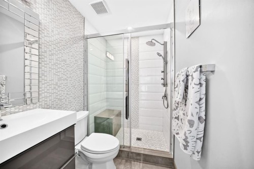 28 Douglasview Rise Se, Calgary, AB 
