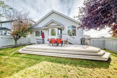 28 Douglasview Rise Se, Calgary, AB 