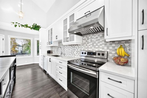 28 Douglasview Rise Se, Calgary, AB 