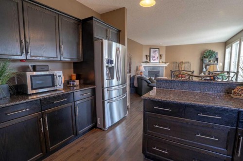 460 Sunset Link, Crossfield, AB 