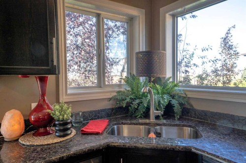 460 Sunset Link, Crossfield, AB 