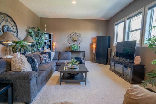 460 Sunset Link, Crossfield, AB 