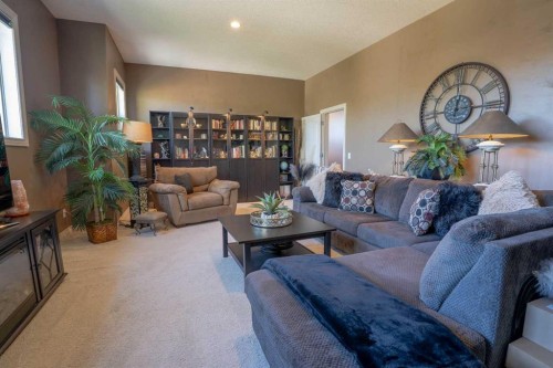460 Sunset Link, Crossfield, AB 