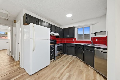 310 Castleridge Drive Ne, Calgary, AB 