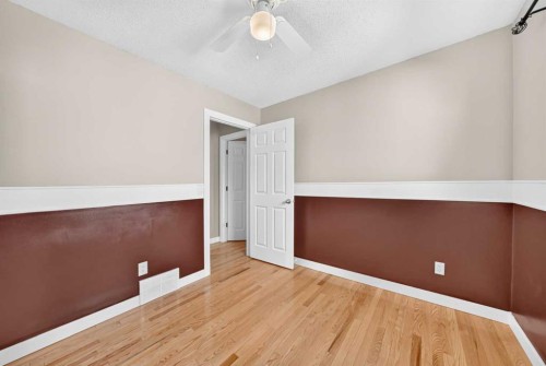 200 Downey Place, Okotoks, AB 