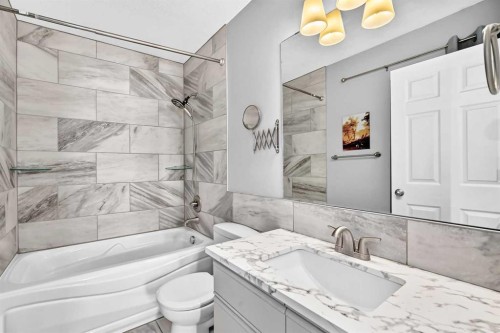 200 Downey Place, Okotoks, AB 