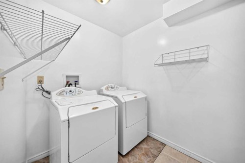 200 Downey Place, Okotoks, AB 