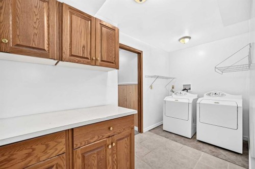 200 Downey Place, Okotoks, AB 