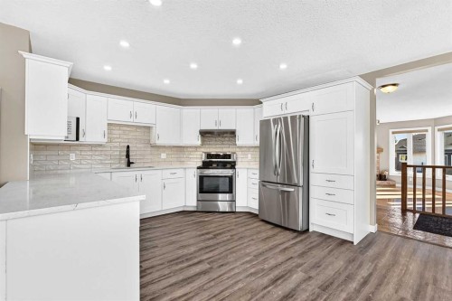 200 Downey Place, Okotoks, AB 