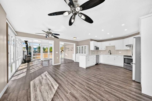 200 Downey Place, Okotoks, AB 