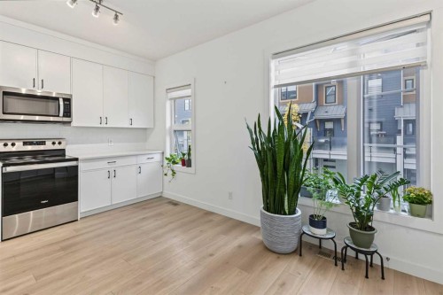 244 Livingston Common Ne, Calgary, AB 