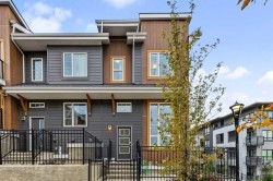 244 Livingston Common NE Calgary, AB T4B 3P6