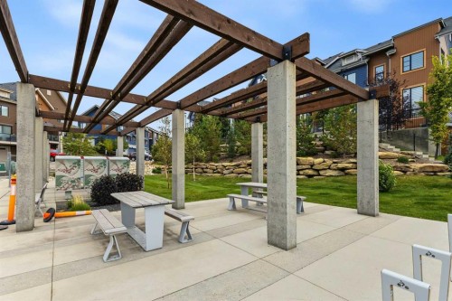 244 Livingston Common Ne, Calgary, AB 
