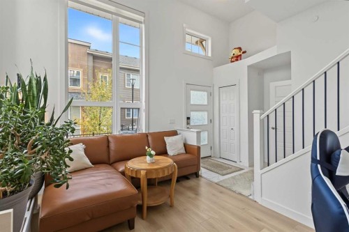 244 Livingston Common Ne, Calgary, AB 