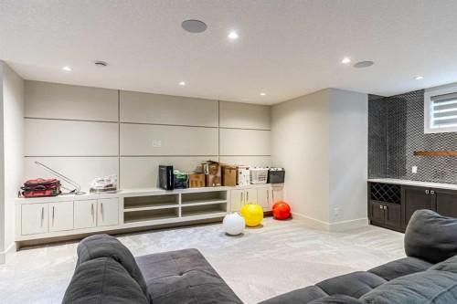 1912 23 Avenue Nw, Calgary, AB 
