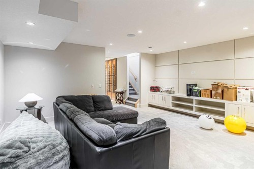 1912 23 Avenue Nw, Calgary, AB 