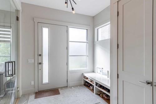 1912 23 Avenue Nw, Calgary, AB 