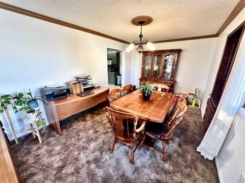 460 16 Street, Fort Macleod, AB 