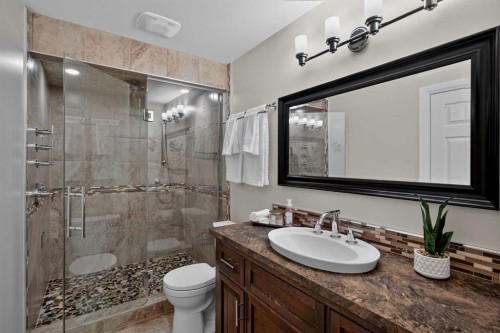 34 Mt Aberdeen Link Se, Calgary, AB 